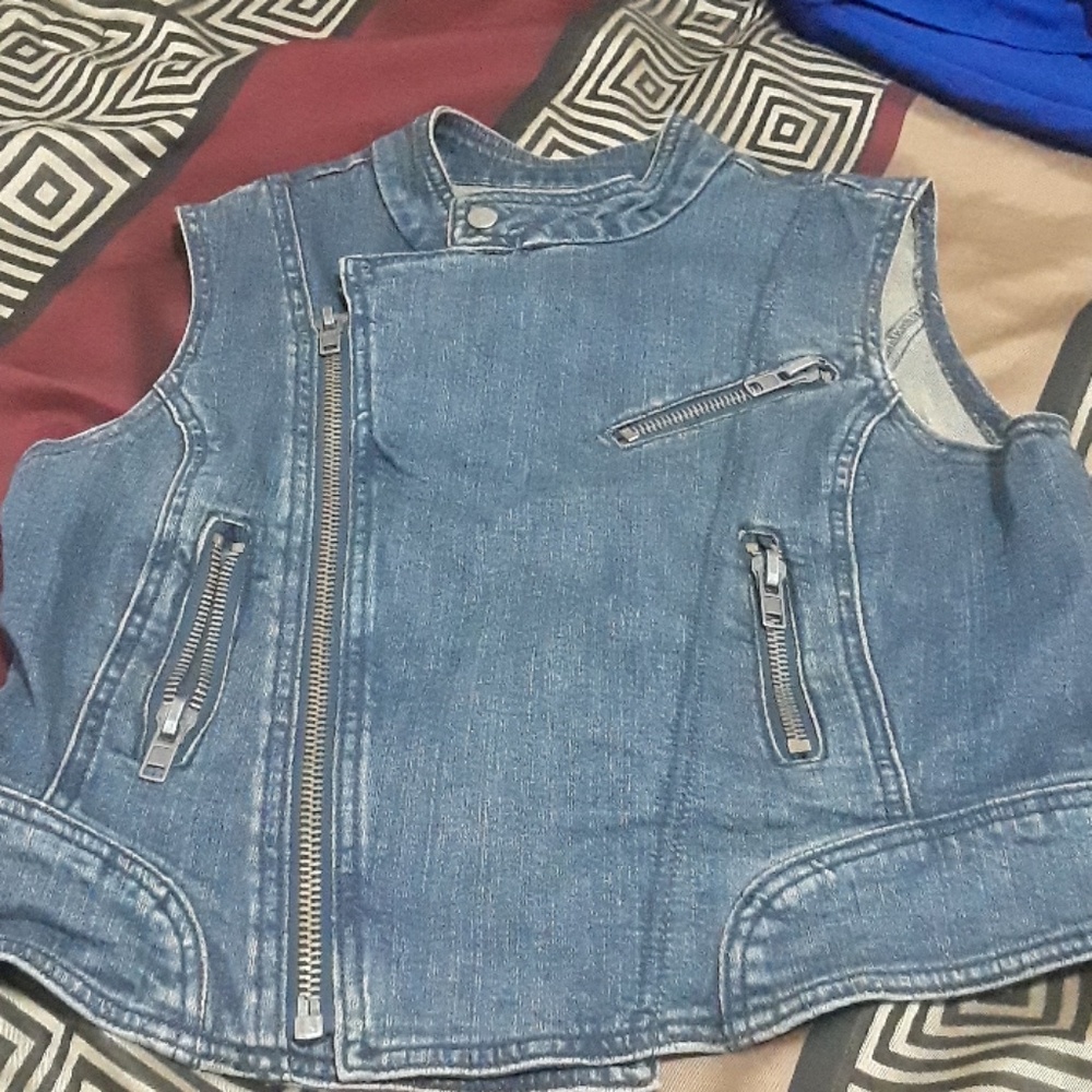 Jacket - Picture 3 of 3